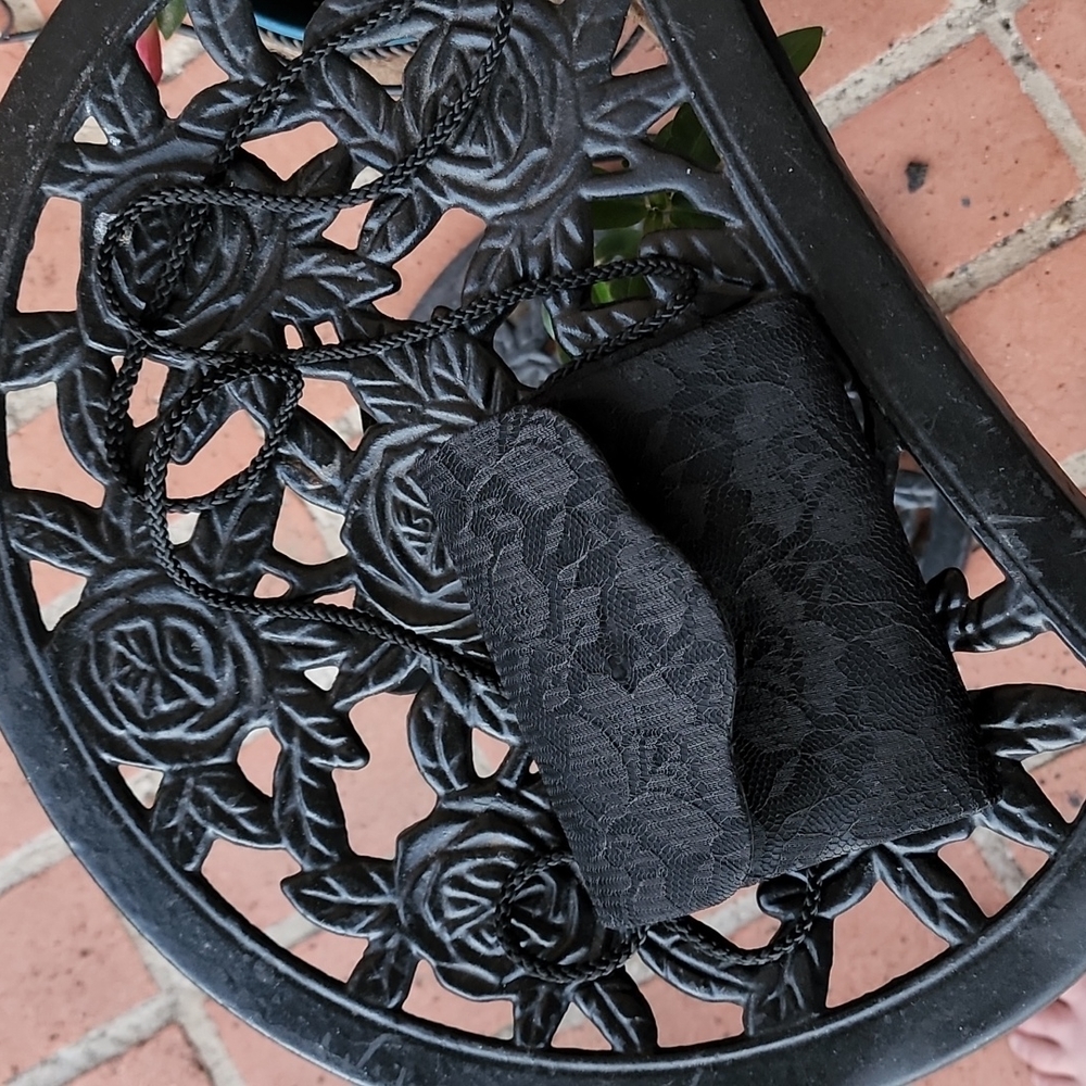 Small Black lace purse